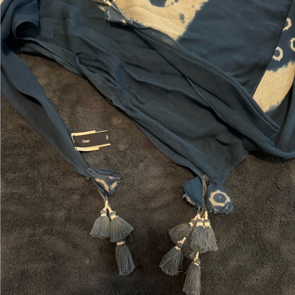 Gap Blue batik Scarf with Tassels boho hippie NWOT